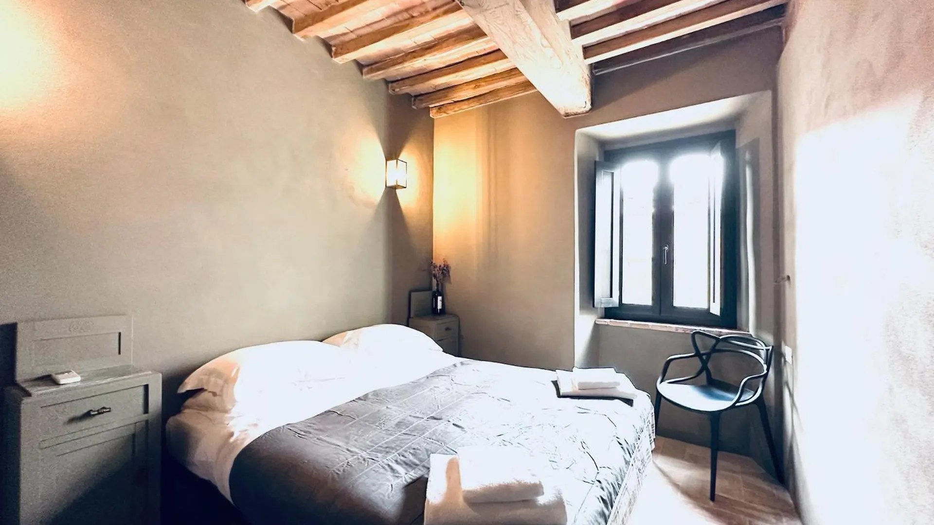Conti Di San Bonifacio - Tuscan Townhouse Montemassi 0*,