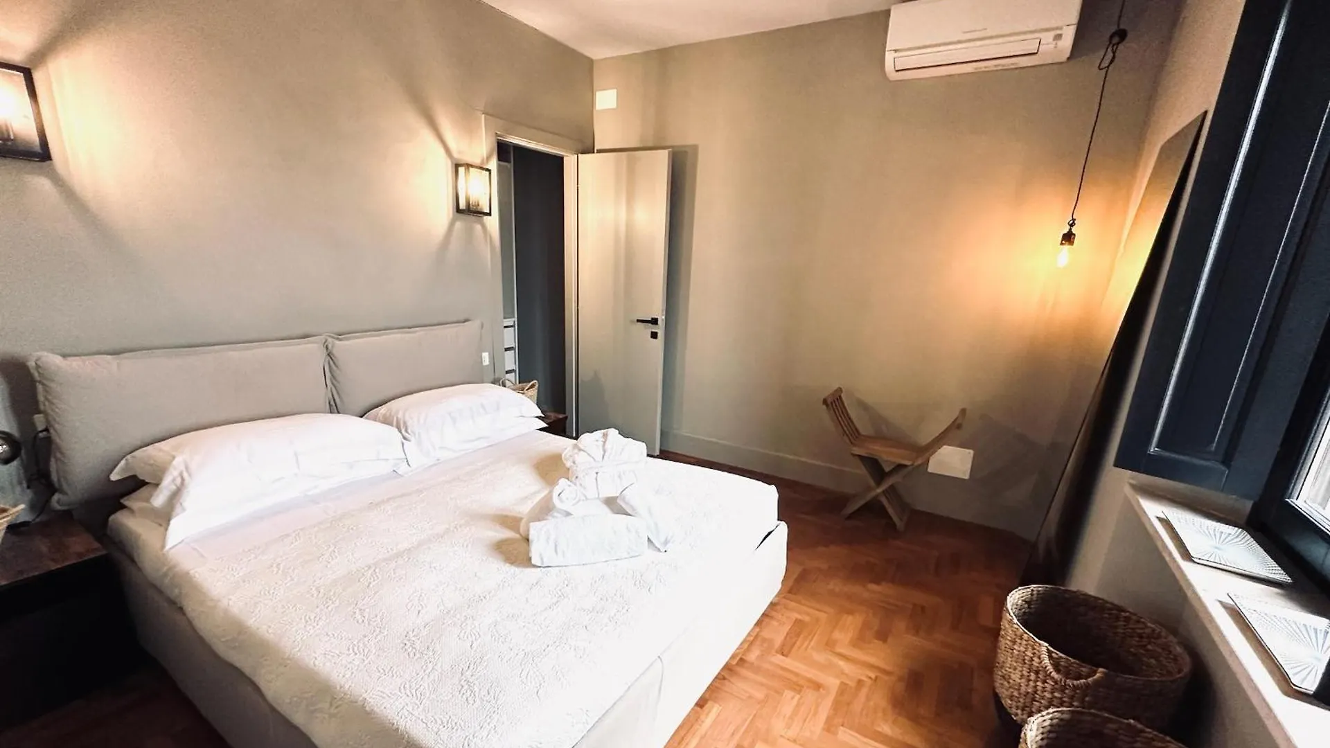 Aparthotel Conti Di San Bonifacio - Tuscan Townhouse Montemassi Italy