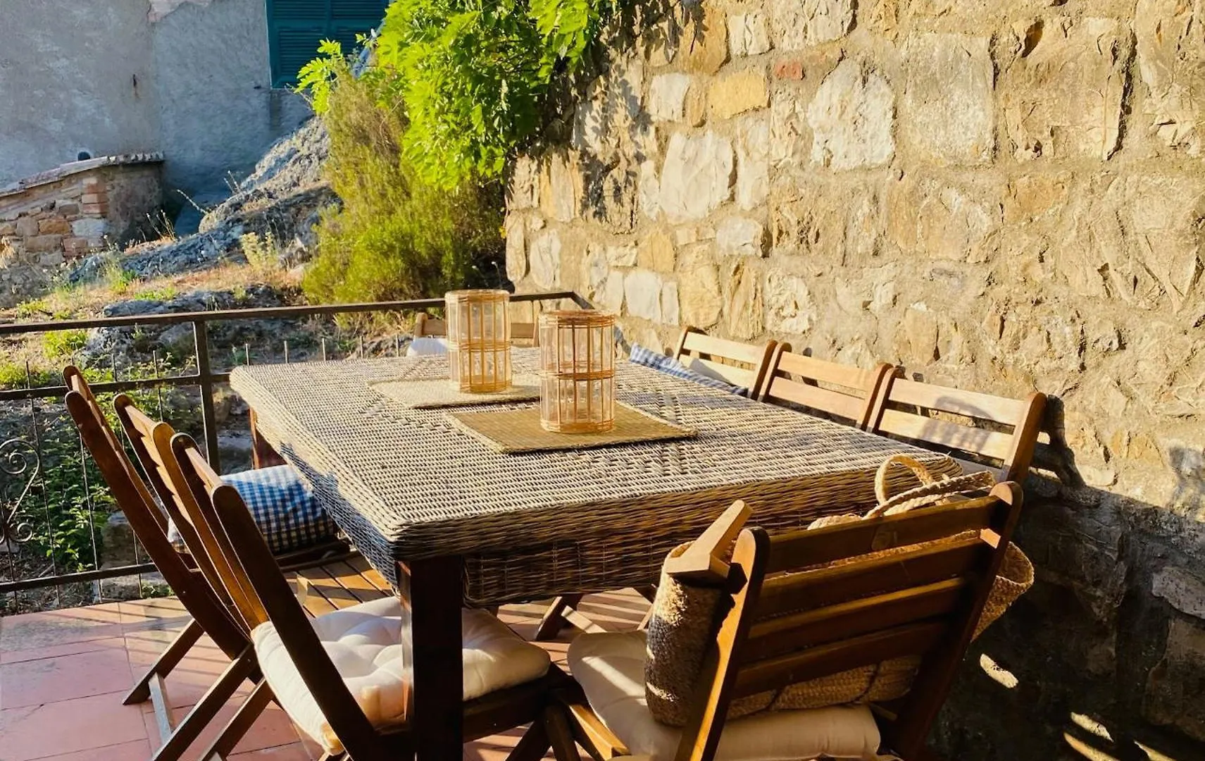 Aparthotel Conti Di San Bonifacio - Tuscan Townhouse Montemassi