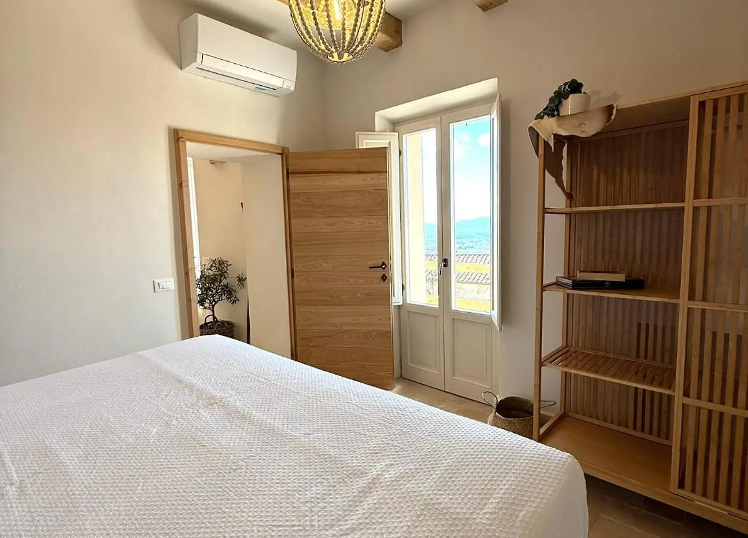 Aparthotel Conti Di San Bonifacio - Tuscan Townhouse Montemassi